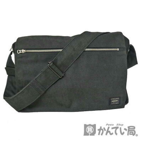 Louis Vuitton PORTER Messenger Bag Black - Picture 1 of 6